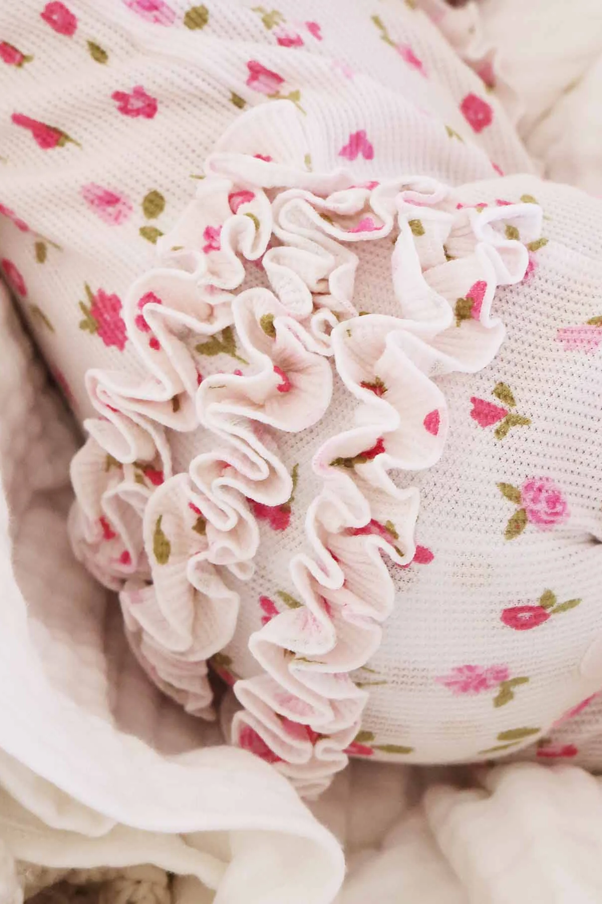 Penny's Posies Bamboo Waffle Ruffle Zipper Footie - Image 7